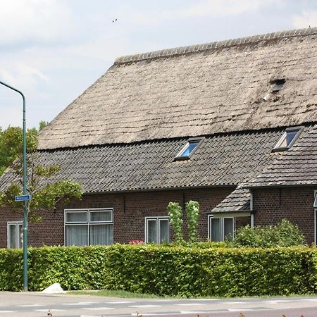 Logerenbijonsz Bed & Breakfast Berghem Exterior foto